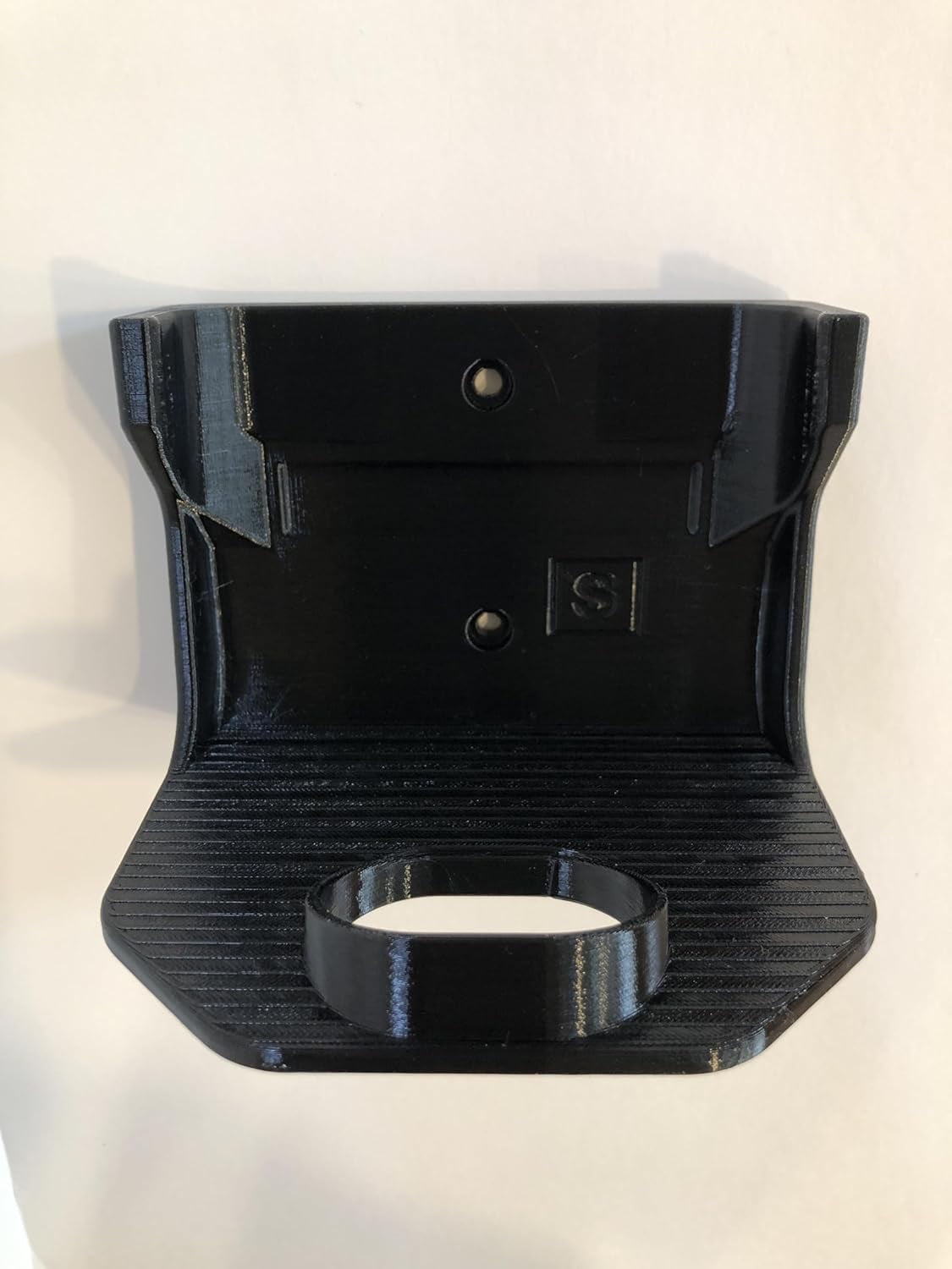 SquirrelBox Vacuum Holder Wall Mount - Compatible With Black+Decker Dustbuster Advanced Clean (HHVK320J/HHVK515J)
