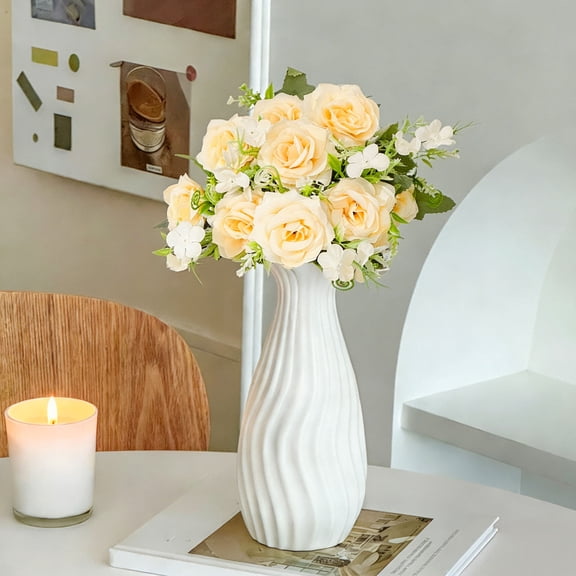 Vadktai The Living Room Is Decorated With Plastic Flowers Silk Flowers Table Flowers Decorative Flowers Flower Bouquets And Artificial Roses