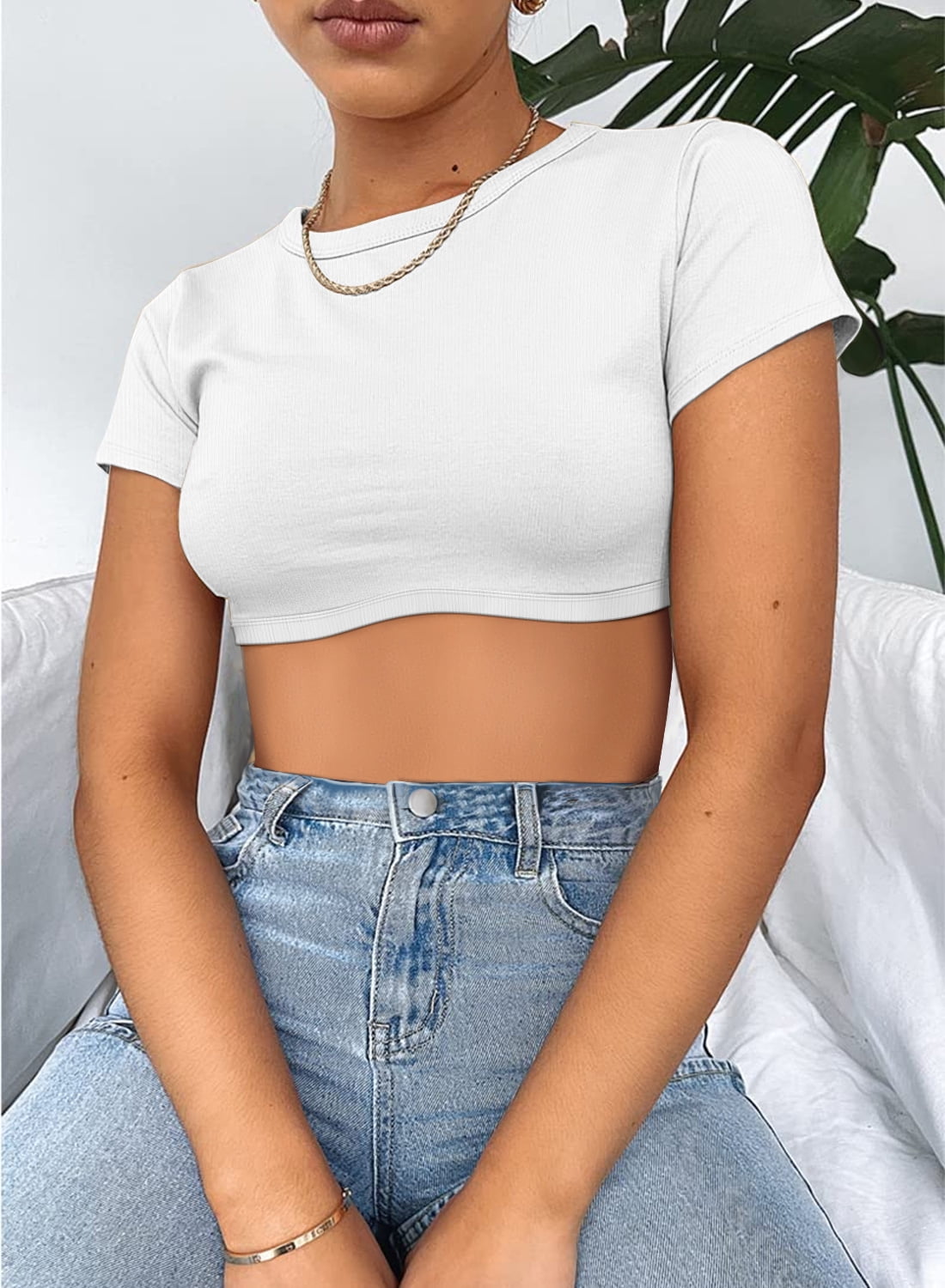 Vafful Crop Tops Sexy Trendy Basic Tight Scoop Neck Crop Short Sleeve Crop  Top for Women or Teen Girls Women's Basic Crop Tops Stretchy Casual Scoop  Neck Cap Sleeve Shirt Army Green 