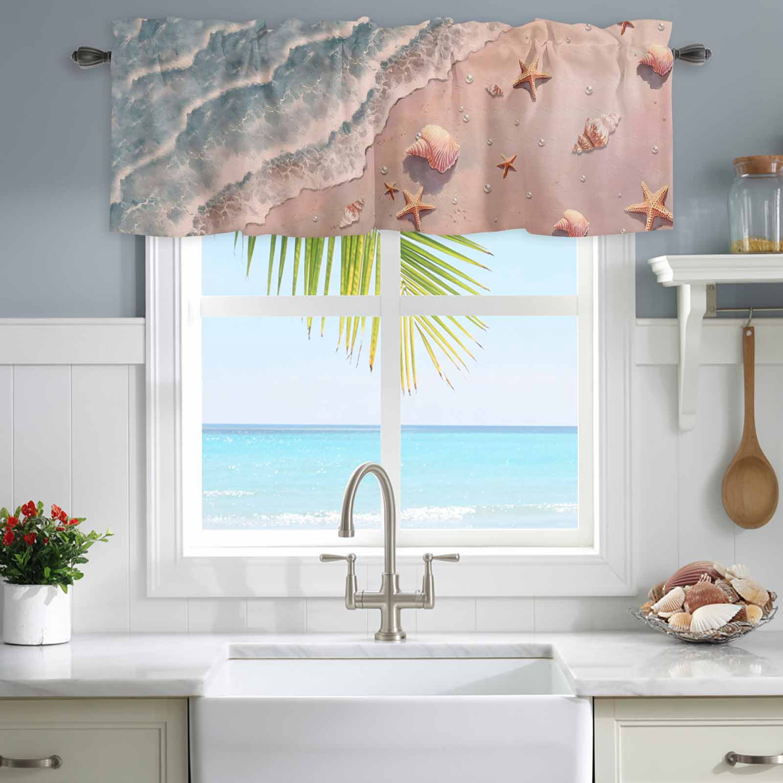 A closer look at Beachy Bedroom Inspiration