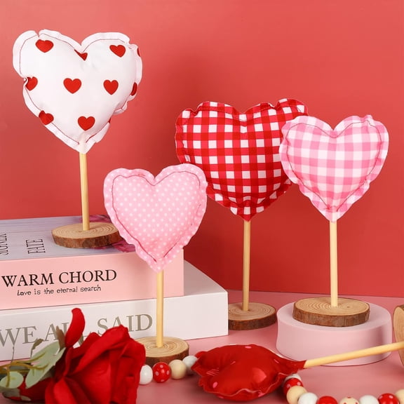 Valentine's Day Fabric Tall Standing Heart Block Set Hearts Tabletop Centerpiece Sign Wood Valentine Hearts Standing Blocks Tiered Tray Decor for Home Office Table Decoration
