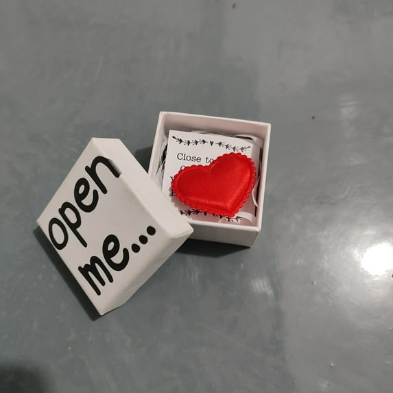 Valentine's Day Gift, I Love You Gift Box with Mini Heart Love & Message Card, Unique Valentine’s Day Gift for Her Wife Girlfriend, Anniversary Birthday Gifts for Your Love