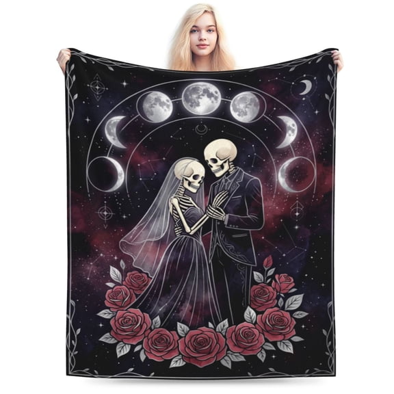 Valentine's Day Gifts for Women Men, Skull Flannel Throw Blanket, Romantic Anniversary Gift for Boyfriend Girlfriend, Wedding Gift for Wife Husband, Couples Home Decor 50"x40"
