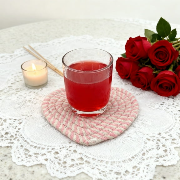 Valentine's Day Heart Shaped Heat Insulating , Cotton Woven Table Mat for Dining Decor, Romantic Dinner Party, Anniversary, Wedding, Kitchen Table Setting, Heat Resistant Coaster Pad