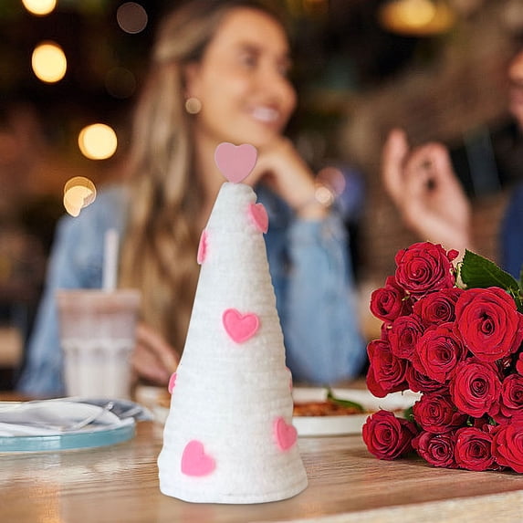 Valentine's Day Heart Tabletop Decor, 12cm Knitted Cone Tree Ornaments with Heart Accents, Romantic Table Centerpiece for Dinner, Party & Home Decor, Assorted Colors