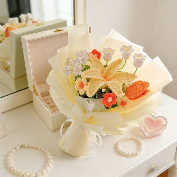 Valentine's Day Knitted Flower Bouquet – Handmade Artificial Crochet Bouquet, Romantic Birthday and Wedding Gift Love-Themed Home Decor for Valentine's Celebration