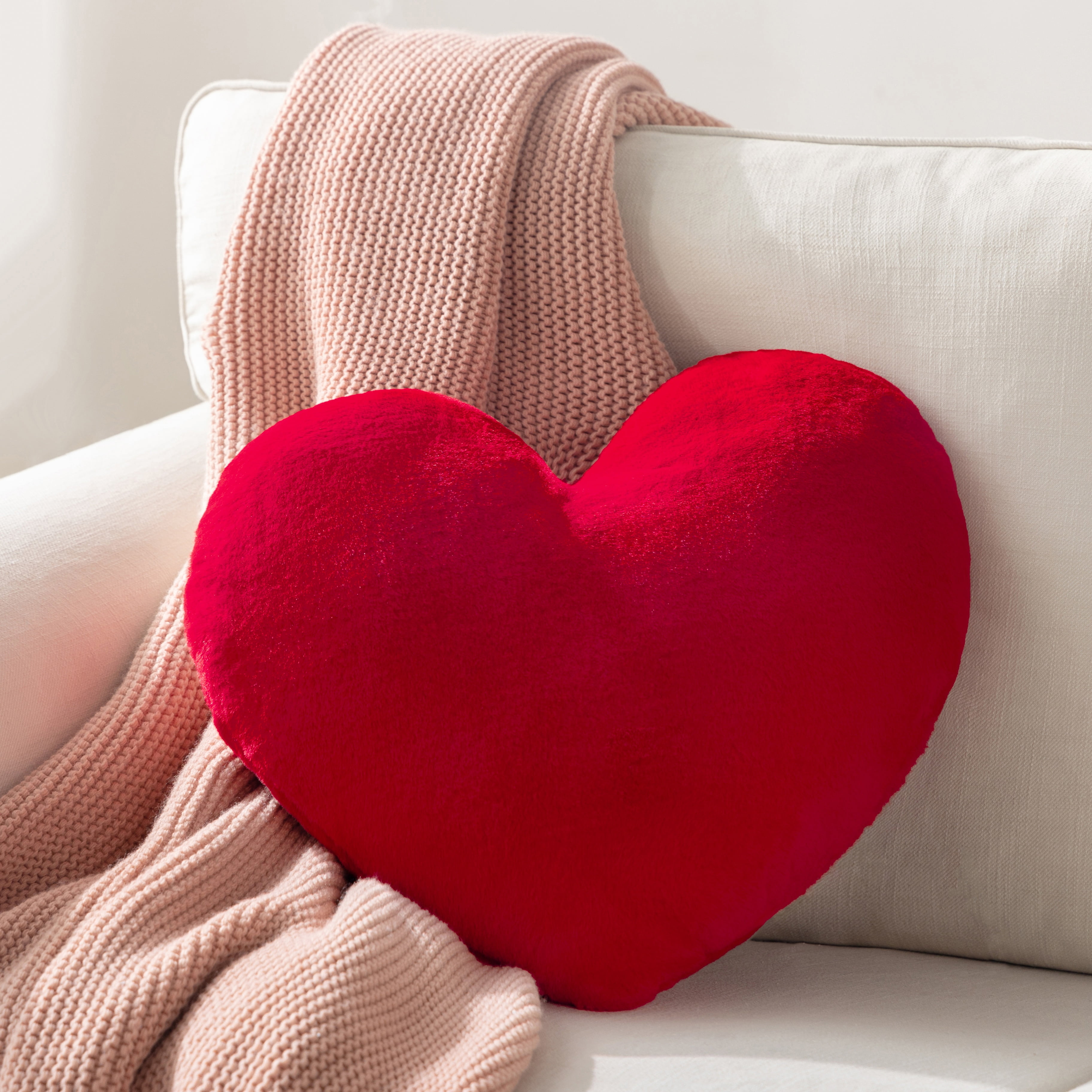 Valentine's Day Mother's Day 3D Heart Throw Pillow Plush Fluffy, Cute Soft Throw Cushion, Holiday Decorative for Home Bed Couch Heart Shape, Red, 15x17 inches