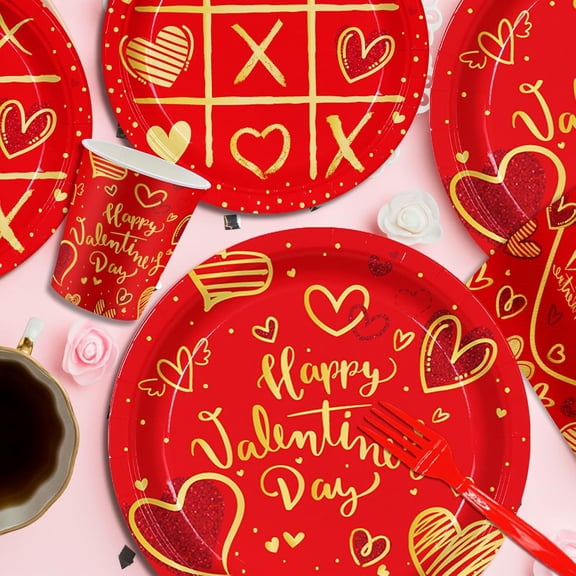 Valentine's Day Party Supplies Tableware Set Red Heart Love Paper Plates and Napkins Anniversary Wedding Party Decorations Couple Dating Dinner Plates