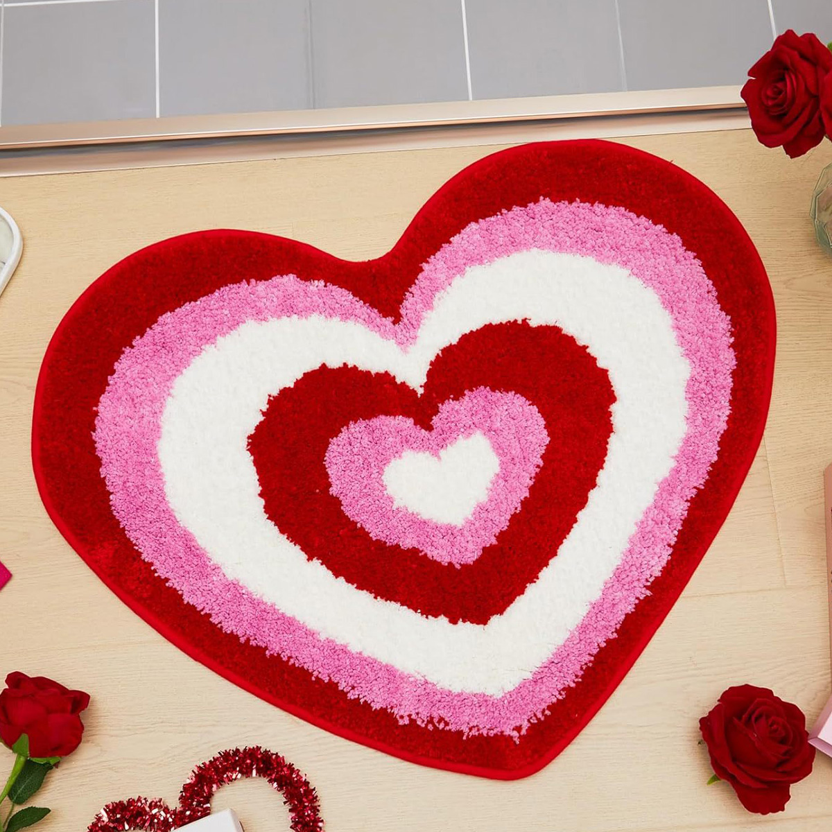 Valentine‘s Days Heart Shape Door Mat Non Slip Washable Love Rug For