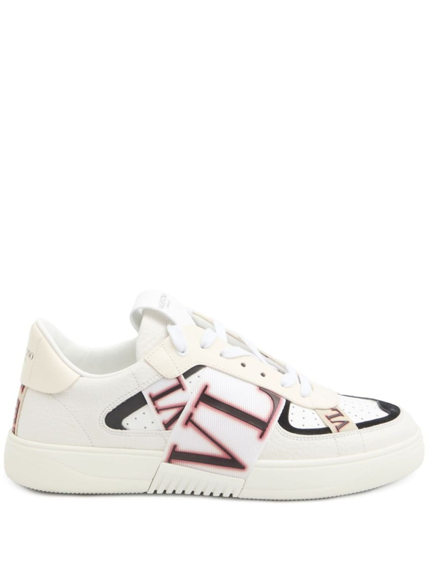 スニーカー VALENTINO GARAVANI Sneakers Men Fabric White Valentino White Sneakers With Textured Detailing White