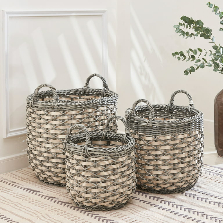 https://i5.walmartimages.com/seo/Valeria-3-piece-Assorted-Round-Stackable-Resin-Plant-Pot-and-Laundry-Basket-Set-with-Handles_508524ac-9301-4050-8498-683a0c0627fb.1c6e8af1929f4195d9b8259f9801657f.jpeg?odnHeight=768&odnWidth=768&odnBg=FFFFFF