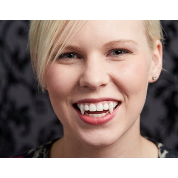 Vampiress Halloween Costume Teeth