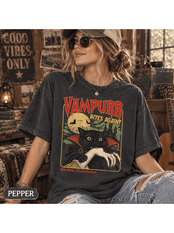 Vampurr Bites Again Black Cat T-Shirt, Garment-Dyed Heavyweight Cotton Retro Vampire Cat Tee, Funny Vintage Halloween Shirt for Cat Lovers