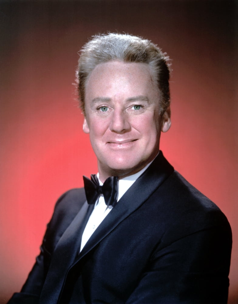 Van Johnson Canvas Art - (16 x 20)