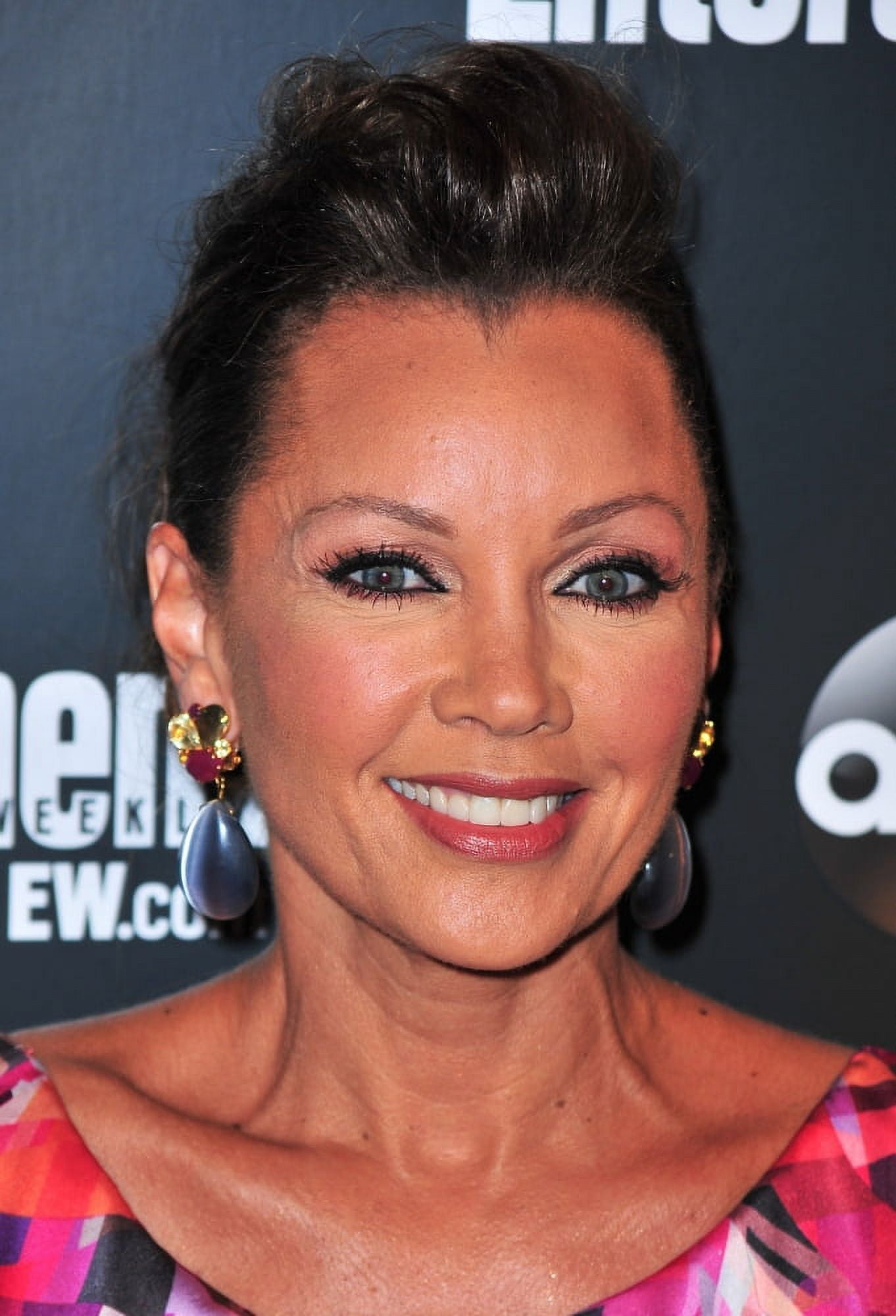 Vanessa Williams At Arrivals For Entertainment Weekly & Abc-Tv Network Upfronts Vip Cocktail Party Canvas Art -  (16 x 20)