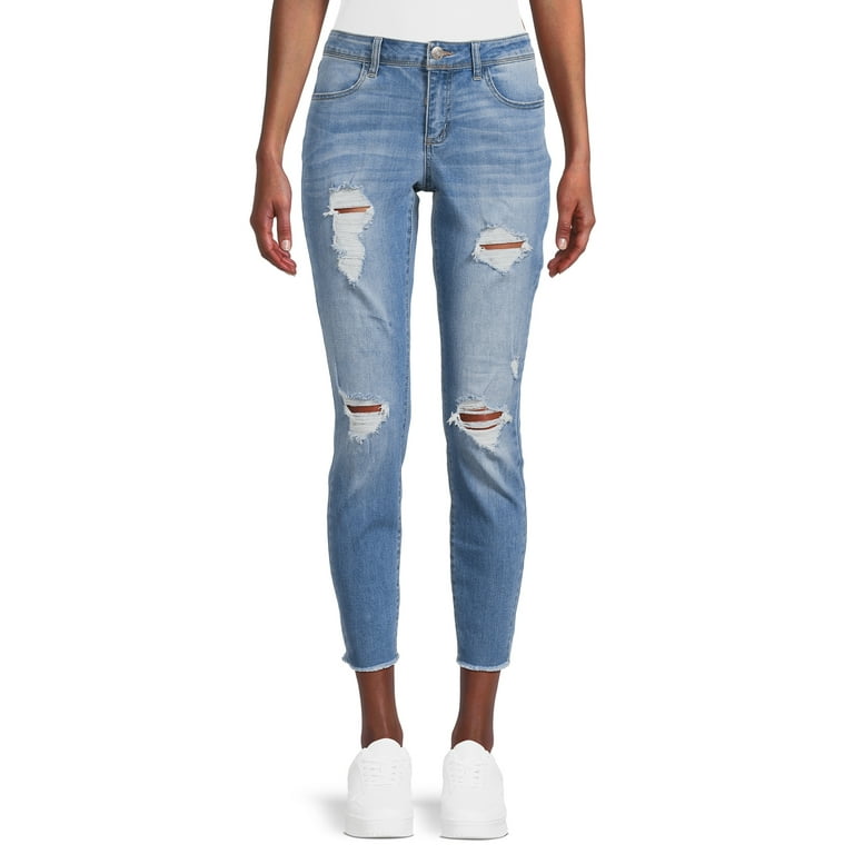 Juniors' Jeans Trend: Your Favorite Jeans - NAWO