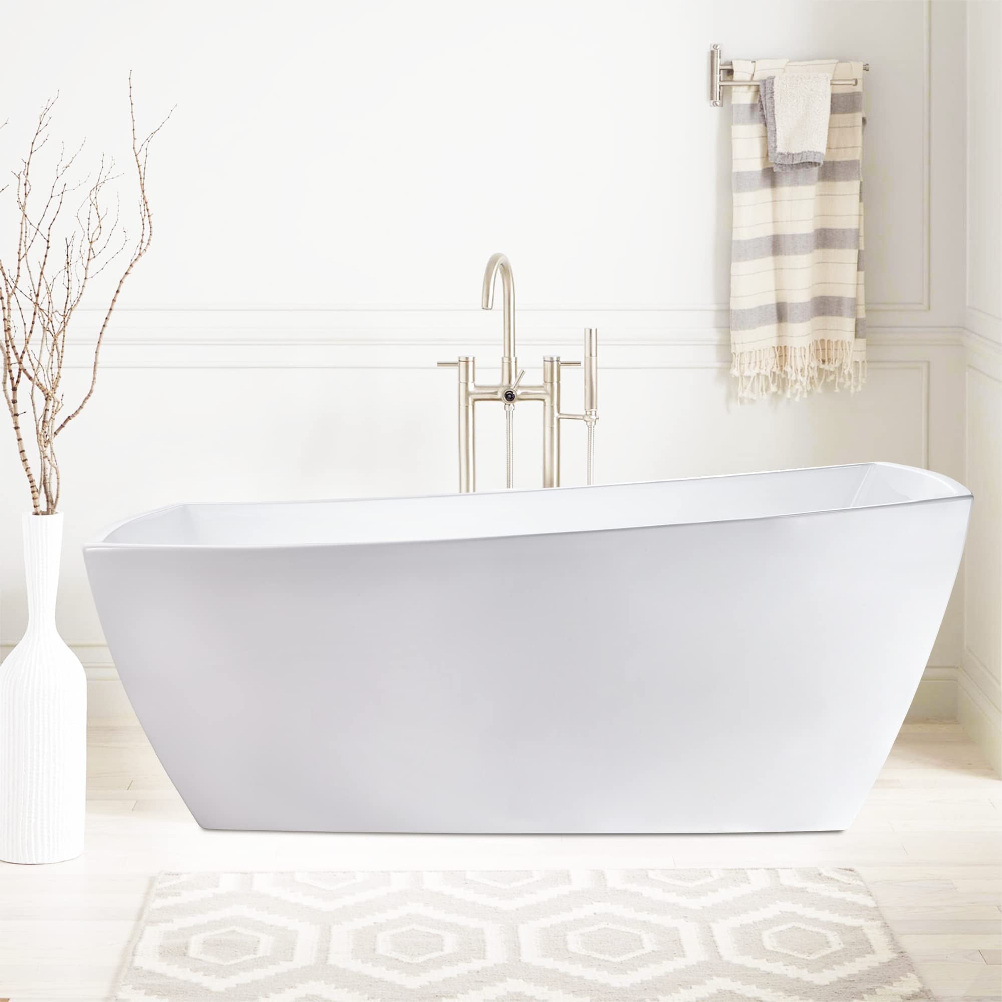 Vanity Art 67" White Acrylic Freestanding Soaking Bathtub