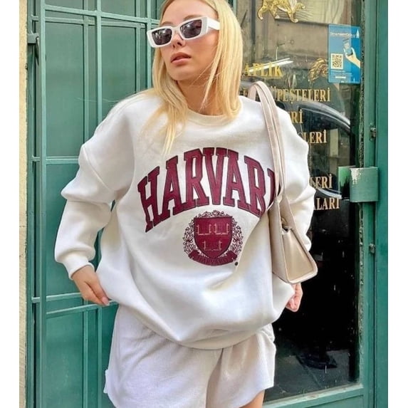 Varsity Vibe Harvard Sweatshirt (L, White)