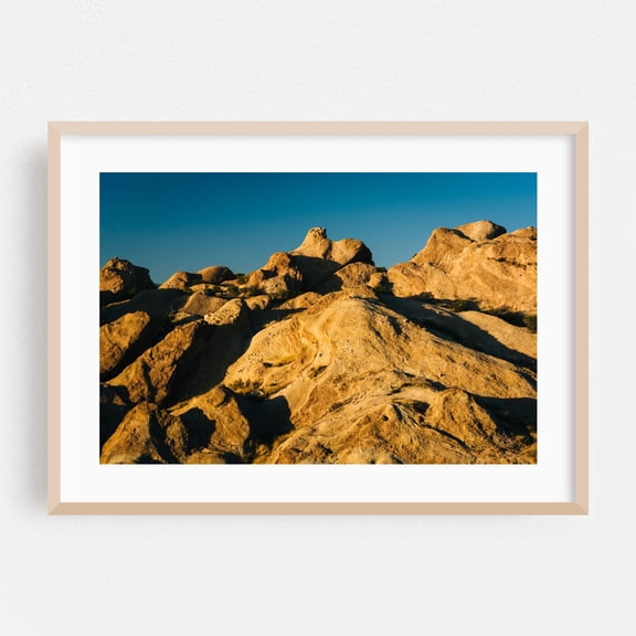 Vasquez Rocks Park - Los Angeles California Photography Desert Nature Landscape Mountain Scenic Rural Travel Poster Oak Framed Wall Art Print 5 x 7 inches