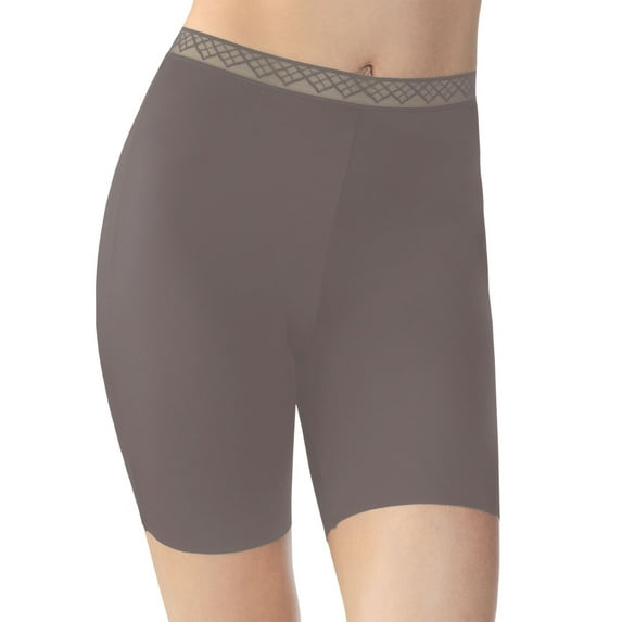 Vassarette Women's Invisibly Smooth Slip Short, Style 12385