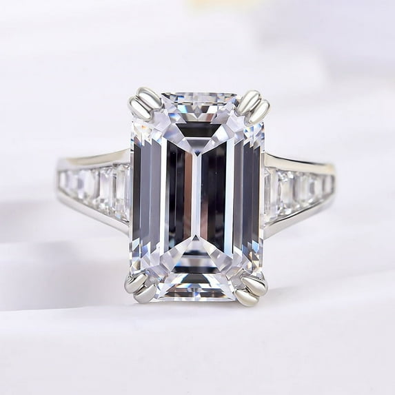 Veda Jewel 2.2 Ct Emerald Cut Solitaire Engagement Ring for Women - Lab-Created Simulated Diamond with Prong Setting - 14K White Gold Plated Wedding Ring - Timeless Anniversary & Proposal Jewelry