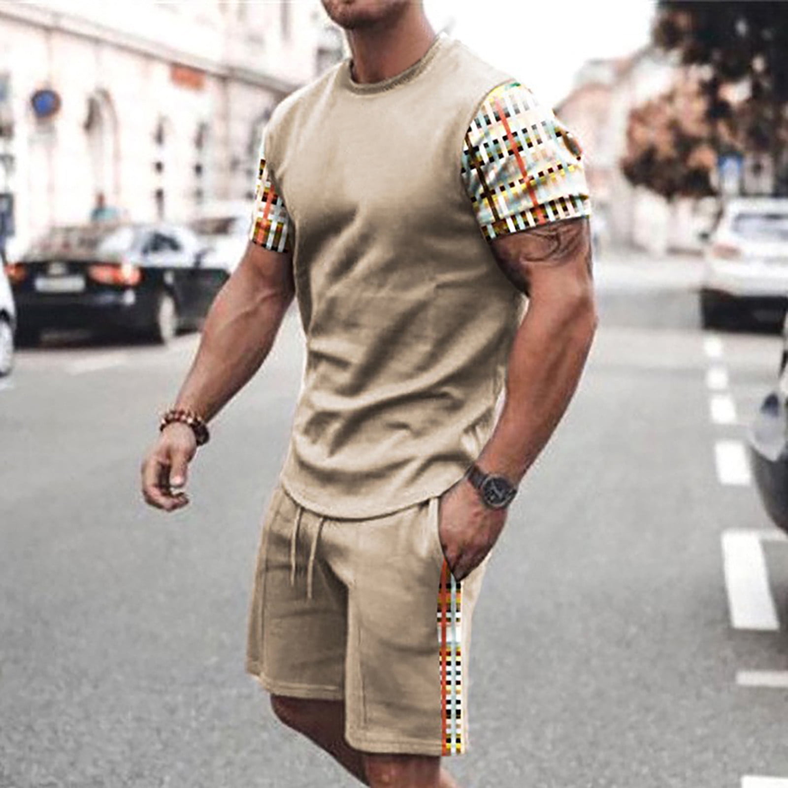 Outfits store short beige