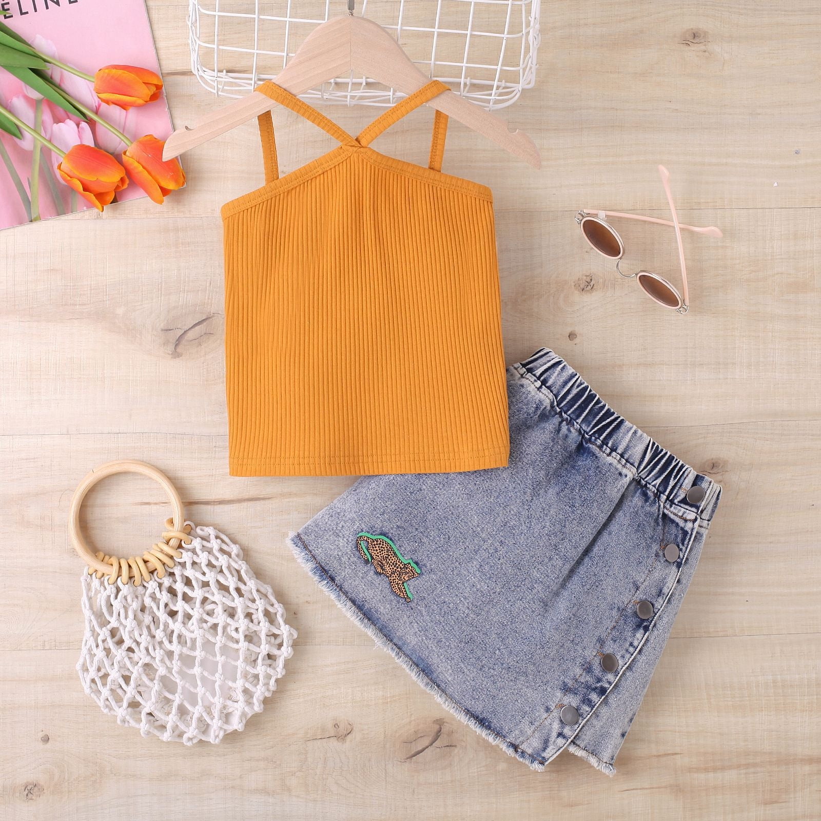 Orange mini skirt outfit deals