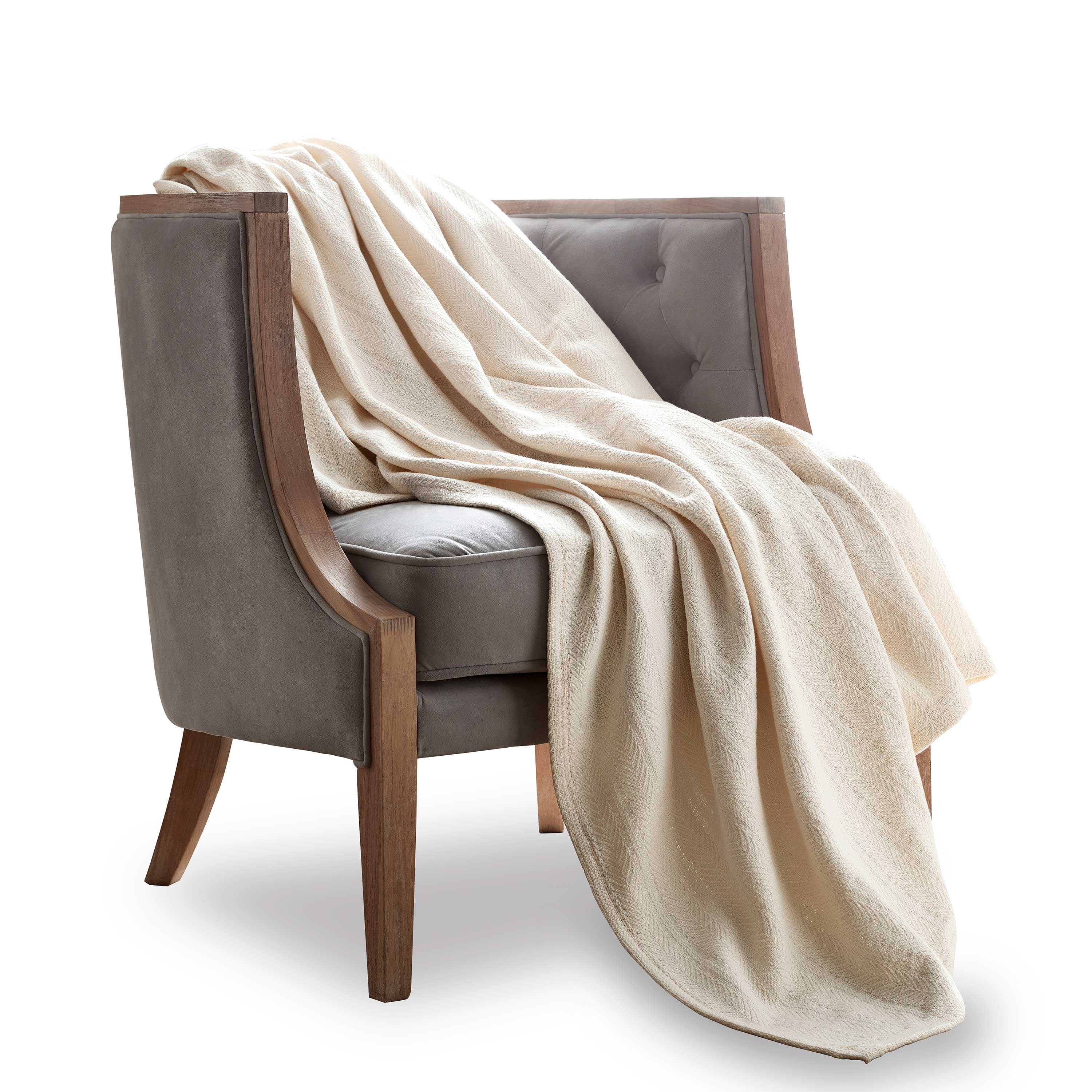 Luxurious King-Sized Chevron Cotton Blanket in Ecru