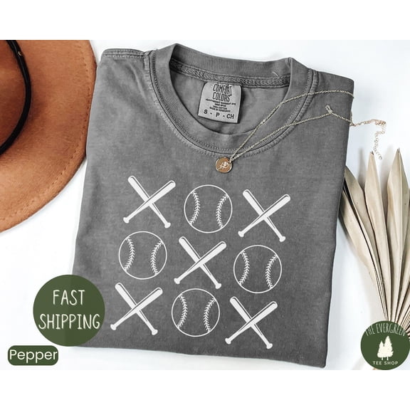 Velto Baseball Family Mom Dad Grandma Sports Fan Gift T-Shirt Graphic, Full Size S-5XL