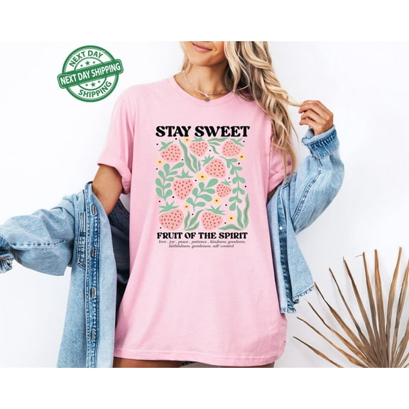 Velto Boho Christian Strawberry Shirt Fruits of the Spirit Bible Verse Shirt Retro Jesus Apparel Cottagecore Top Floral Graphic Tee All Size S-5XL