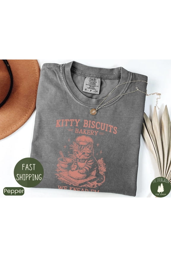 Cat Biscuit Maker Kitty Kneading Bakery Lover Gift T-Shirt Graphic, Full Size S-5XL