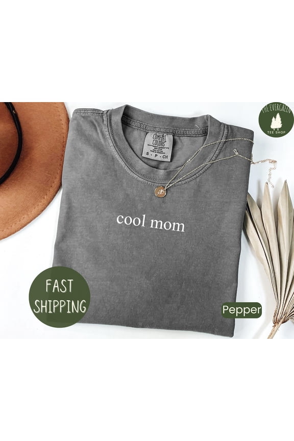 Cool Mom Life Club Mothers Day Appreciation Gift T-Shirt Graphic, Full Size S-5XL