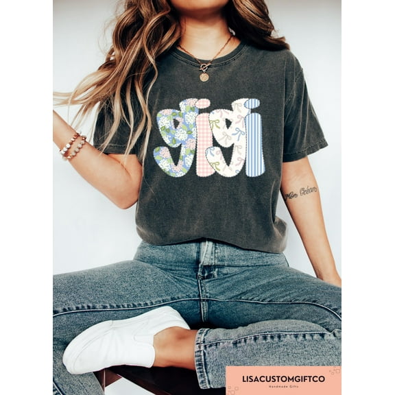 Velto Floral Gigi T-shirt, Cute Spring Grandma Graphic Apparel, Coquette Inspired Outfit, Birthday Gift Clothing for Gigi Fullsize S-5XL Shirt