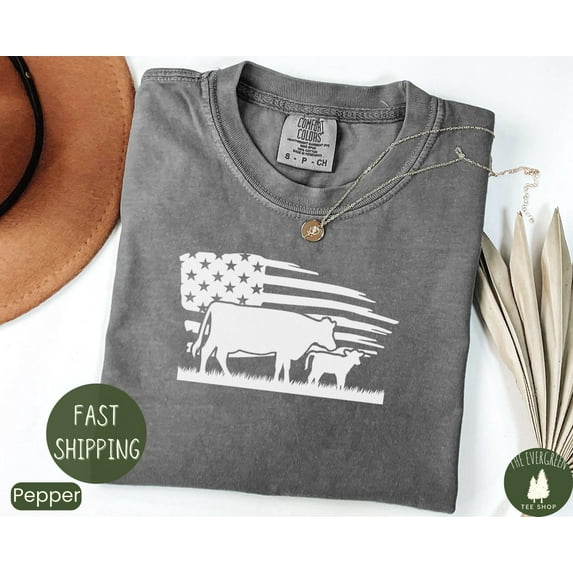 Velto USA Cow Farm T-shirt, Farmer Inspired Graphic Apparel, Patriotic Cow Lover Outfit, Farm Animal Casual Clothing Gift Fullsize S-5XL Shirt