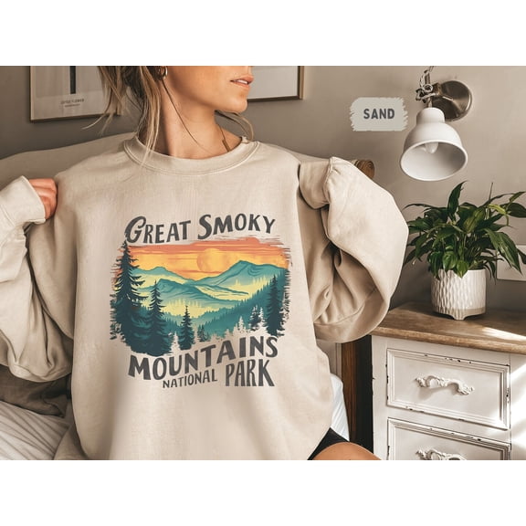 Velto Vintage Great Smoky Mountains Sweatshirt, Tennessee Sweatshirt Great Smoky Mountains National Park gifts Gatlinburg Shirt Hikingsouvenir All Size S-3XL