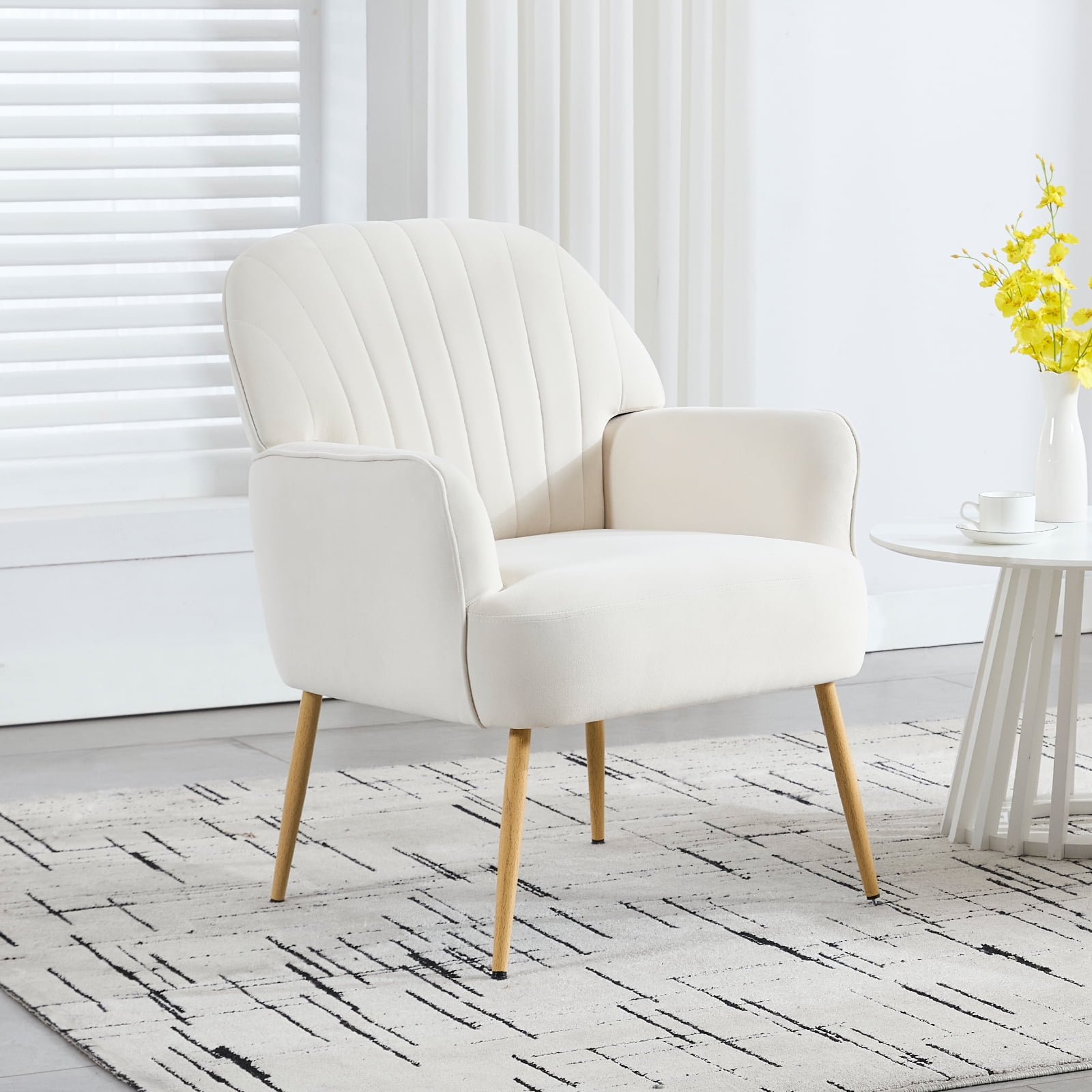 Velvet Accent Chair, Modern Upholstered Single Sofa Side Living Room Chair, Comfy Barrel Reading Armchair with Metal Legs for Bedroom, Waiting Room, Office and Vanity, Beige