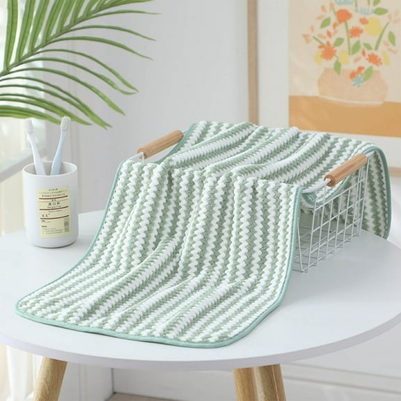 Velvet Bath Towel for Adults - 29.5x13.4 Inch Super Absorbent & Quick-Dry, Ultra Soft Polyester Fleece for Hair/Beach/Gym (Machine Washable) Green