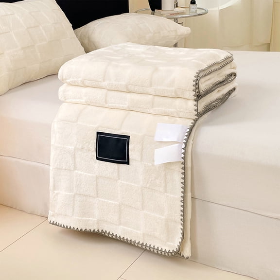 Velvet Blanket | Warm Sofa Throw | Checkered Design | Soft Polyester | Gray, Khaki, White | 150x200cm | Cozy Winter Cover | Double Sided Edging | No Shedding | Portable