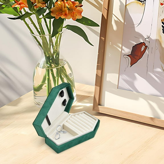 Velvet Coffin Jewelry Box for Necklaces & Rings - Gothic Jewelry Organizer Travel-Friendly Portable Jewelry Storage Case Luxury Velvet Gift Box for Halloween Accessories