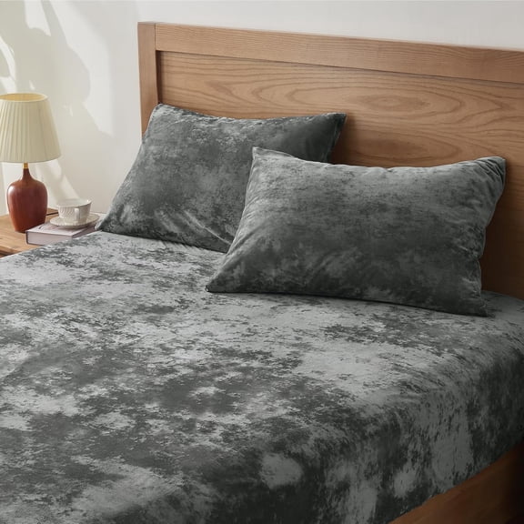 Velvet Fitted Sheet and Pillowcases Set, Luxury Soft Fuzzy Bottom Sheet with Reinforced Elastic Corner Straps, Deep Pocket up to 15 Inch, 1 Fitted Sheet and 2 Pillowcases (Queen, Grey)