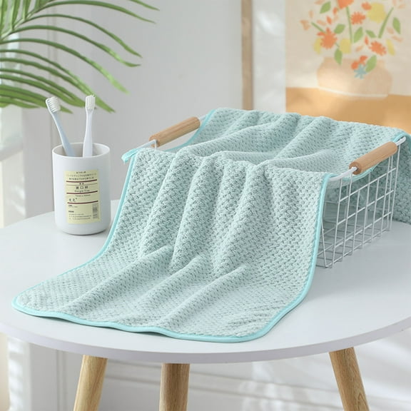 Velvet Pineapple Check Pattern Face Bath Towel Soft Absorbent Washcloth for Spa 1 Count