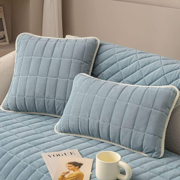 Velvet Plush Plaid Quilted Sofa Cover Super Soft Non Slip Sectional Couch Cover Farmhouse Fluffy Fuzzy Sofa Slipcover Furniture Protector for Dogs Cats Pet