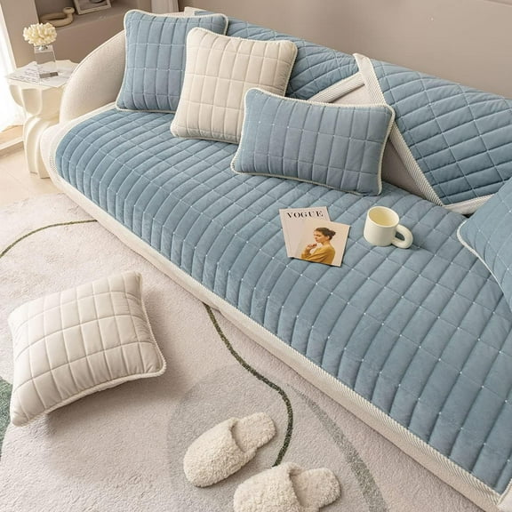 Velvet Plush Plaid Quilted Sofa Cover Super Soft Non Slip Sectional Couch Cover Farmhouse Fluffy Fuzzy Sofa Slipcover Furniture Protector for Dogs Cats Pet