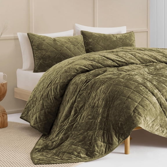 Velvet Quilt Queen Bedding Set Olive Green, Diamond Stitch Lightweight Comforter with Shams, Luxury Bedspread Soft Coverlet with Brushed Back for All Season