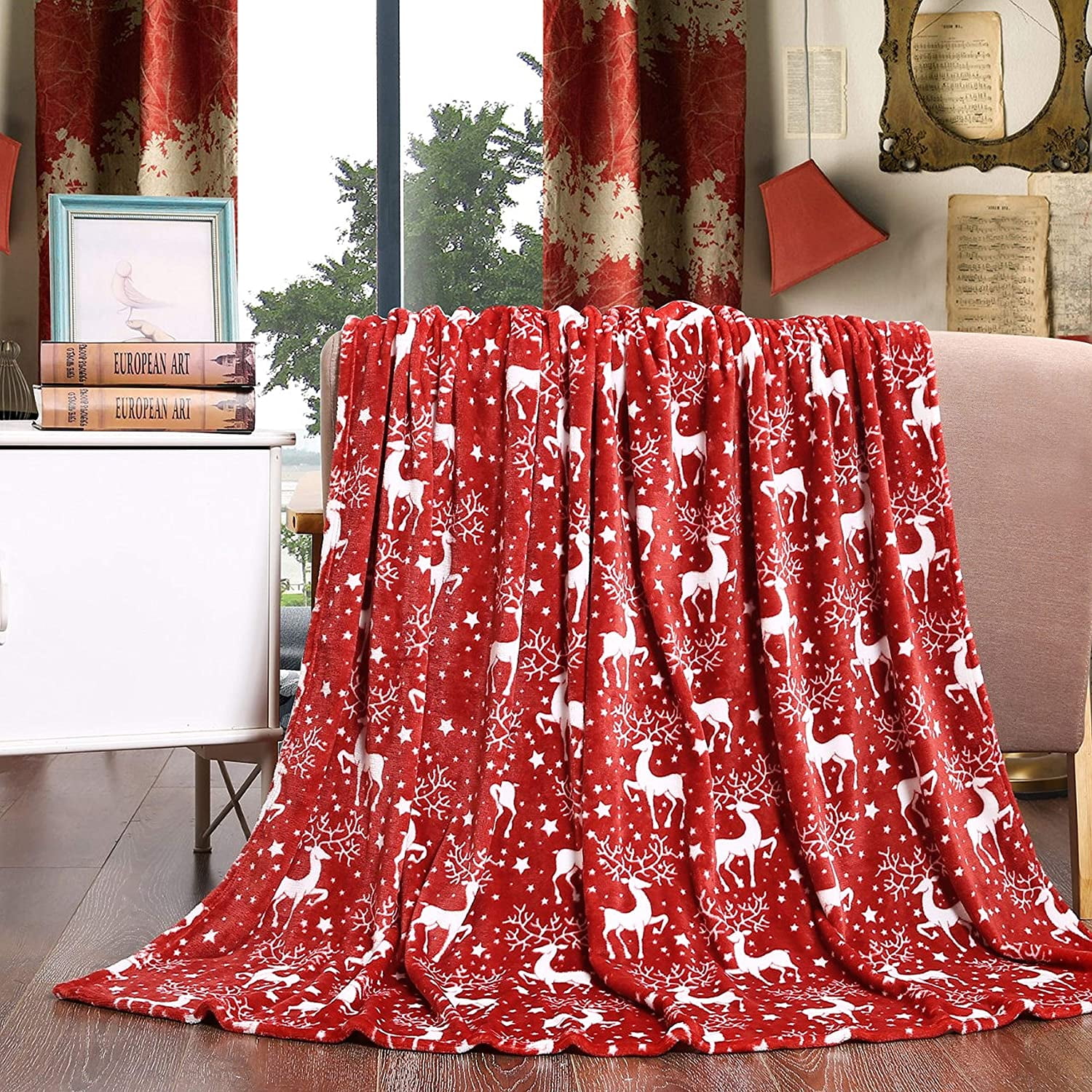 Red Reindeer Stars Christmas Fleece Throw Blanket 50 x 60 Inch