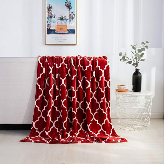 Velvet Touch Ultra Plush Christmas Holiday Printed Fleece Throw/Blanket-50 x 60inch, (Quatrefoil Burgundy)