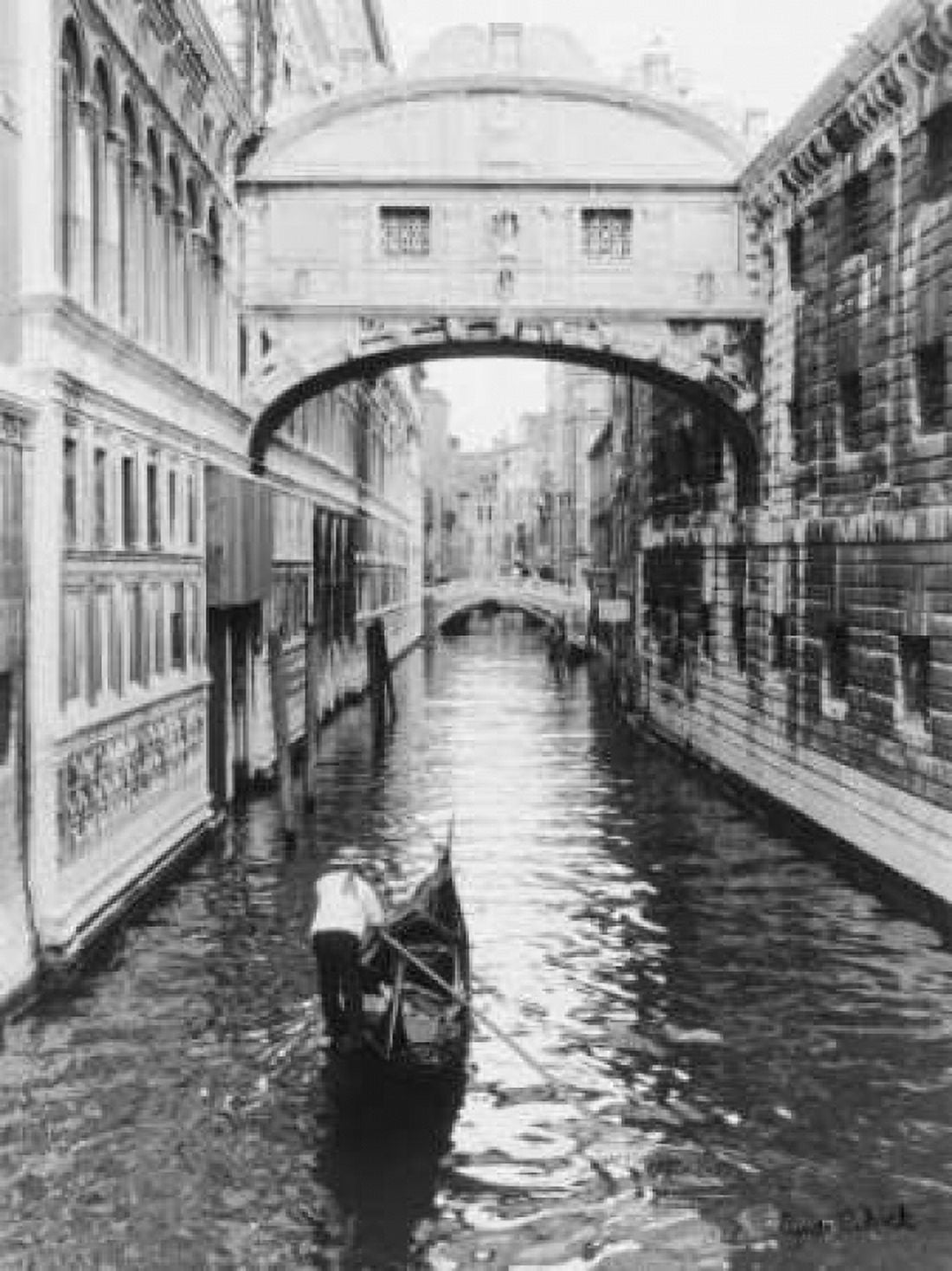 Venice Canal Canvas Art - Cyndi Schick (18 x 24)