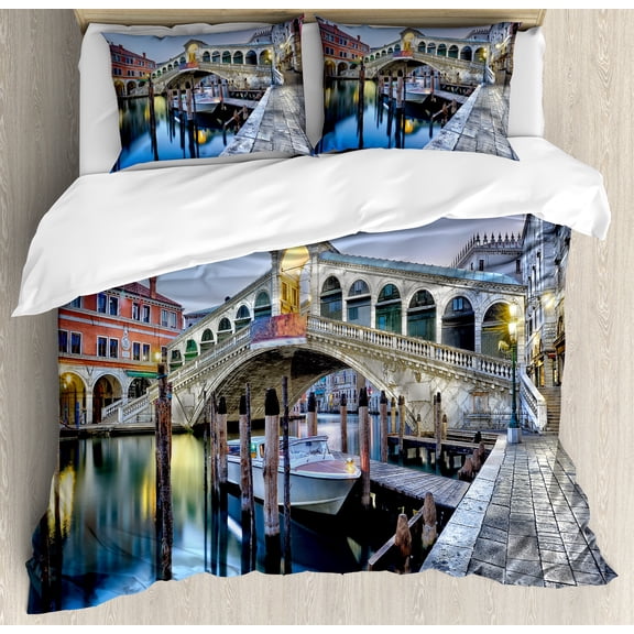 Venice Duvet Cover Set, Morning Twilight Grand Canal Rialto Bridge Water Reflection Scenic Urban, Decorative 3 Piece Bedding Set with 2 Pillow Shams, King Size, Grey Blue Cinnamon, by Ambesonne