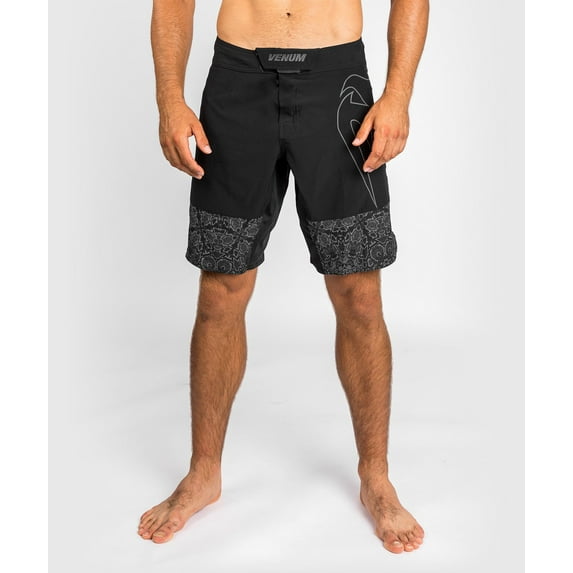 Venum LIGHT 4.0 Fightshorts - Black/Black Reflective