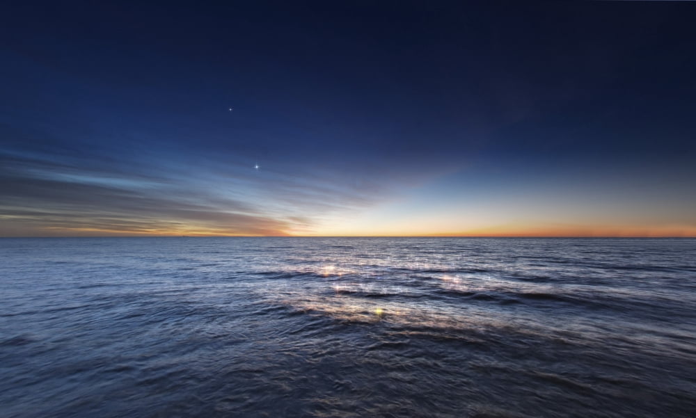 Venus and Jupiter in conjunction before sunrise over Rio de la Plata Argentina Canvas Art - Luis ArgerichStocktrek Images (18 x 11)